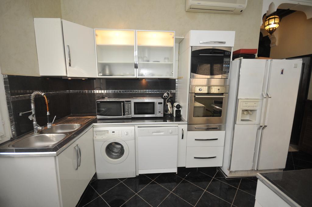 Dar Mezouar Aparthotel Marrákes Kültér fotó