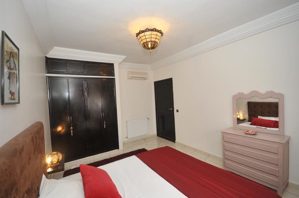Dar Mezouar Aparthotel Marrákes Kültér fotó